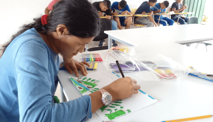 MY TREESOmalovánky z La Esmeralda